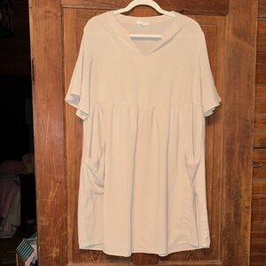 Chic Cream Short Sleeve Dress with Pockets